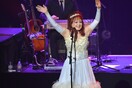 Naomi Judd: Πέθανε η βραβευμένη με Grammy τραγουδίστρια των Judds 