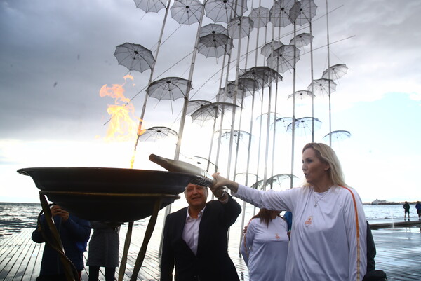 Η Ολυμπιακή Φλόγα θα διανυκτερεύσει στις Ομπρέλες του Ζογγολόπουλου