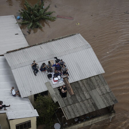 Βραζιλία: Ο συνεχώς αυξανόμενος αριθμός των νεκρών από τις φονικές πλημμύρες - 136 ο τελευταίος απολογισμός